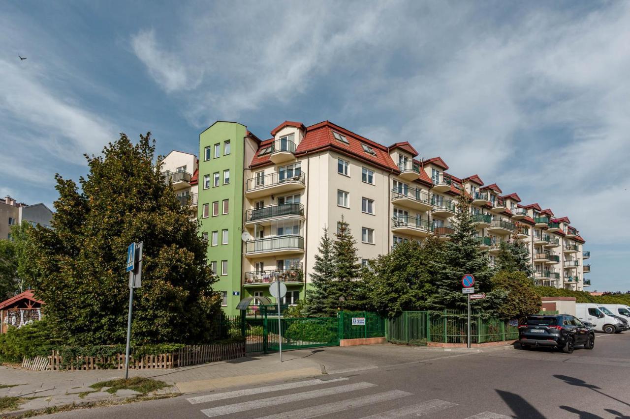 Chill Apartments Kabaty Family Warschau Exterior foto