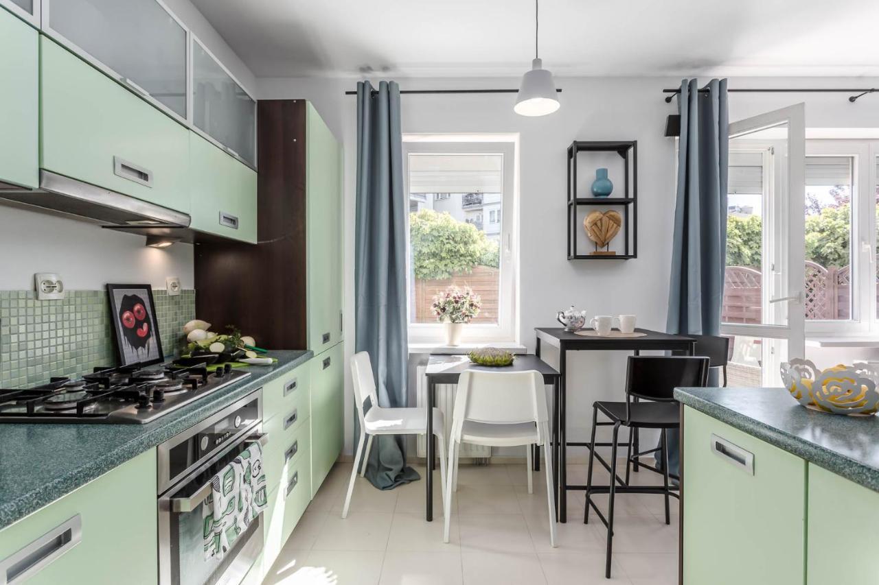 Chill Apartments Kabaty Family Warschau Exterior foto